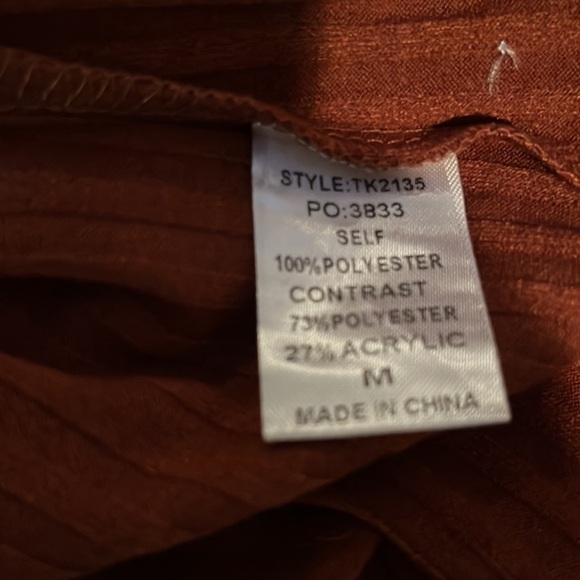 Solid Ribbed Knit and Texture Knit Mix Top cinnamon NEW - Picture 7 of 7